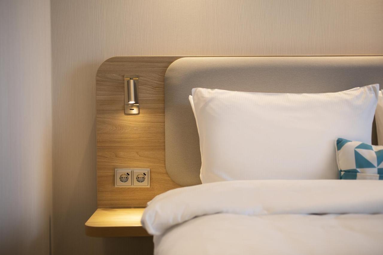 Premier Inn Hamburg City Hammerbrook Room photo