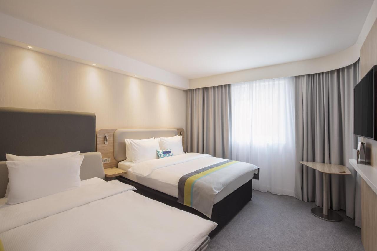 Premier Inn Hamburg City Hammerbrook Exterior photo